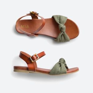 Mia Fabric Knot Sandal